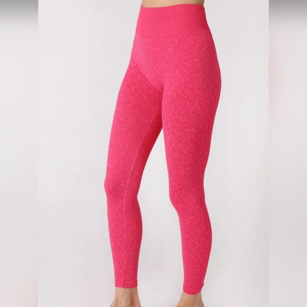 One Size Pink Leopard Print Leggings